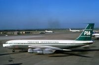 Photo: Pakistan International Airlines - PIA, Boeing 720, AP-AMG