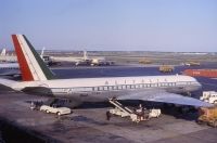 Photo: Alitalia, Douglas DC-8-40, I-DIWR
