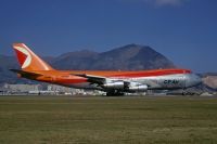 Photo: CP Air, Boeing 747-200, C-FCRA