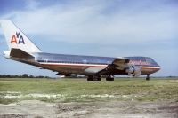 Photo: American Airlines, Boeing 747-100, N9668