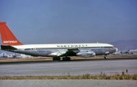Photo: Northwest Orient Airlines, Boeing 707-300, N381US
